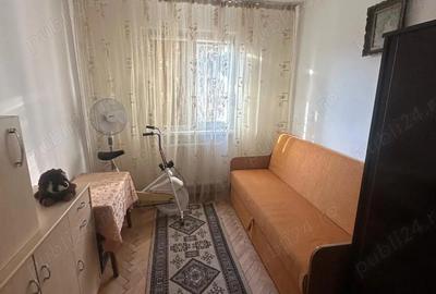 Apartament cu 3 camere decomandat în Ostroveni - 1