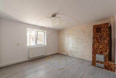 Casa cu acces rapid din Bld. Nicolae Balcescu Uiasca, st - 3