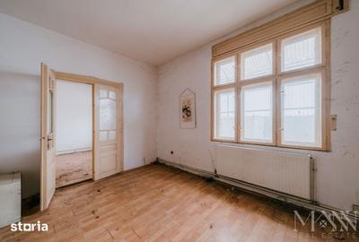 Casă cu Teren 597 Mp în Rogerius - 5
