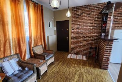 Ultracentral Ploiesti str Tache Ionescu garsoniera 45 mp - 1