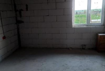 CASA CUMPANA  100 MP | 450 MP TEREN | TOATE UTILITATILE| - 10