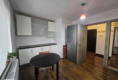 Apartament cu 2 camere decomandat în 13 Septembrie - 3