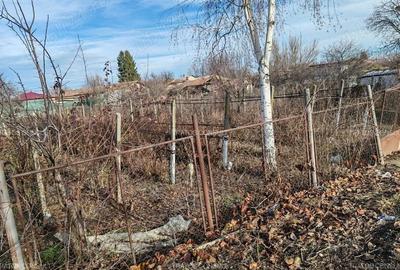 Teren de 1235 mp, în Hotarele - 1