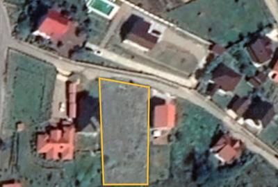 Teren de 1766 mp, în Central - 1