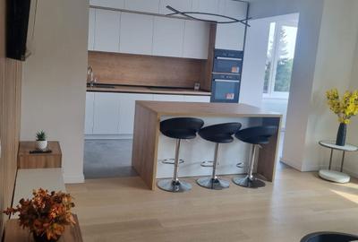 Apartament cu 3 camere decomandat în Central - 2