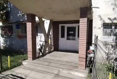 Inchiriez garsoniera pe calea Moine?ti 34 Inchiriez garsoniera pe calea Moine?ti 34 - 1