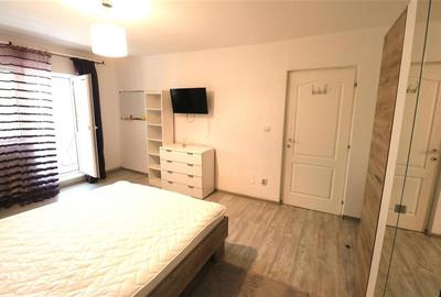 Apartament cu 3 camere decomandat în Baba-Dochia - 2