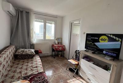 Garsoniera mobilata utilata Crinul de Padure, Parc Drumul Taberei - 2