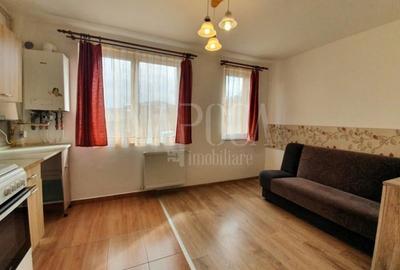 Apartament 2 camere de vanzare in Floresti