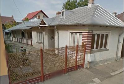 Casă cu 3 camere cu Teren 300 Mp în Ultracentral - 1