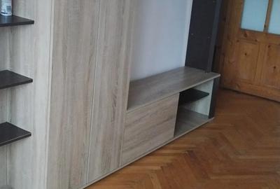 Inchiriez apartament 2 camere - 4