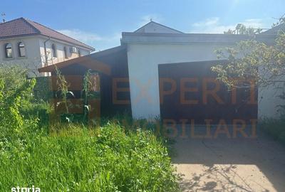 Casă cu 10 camere cu Teren 1000 Mp în Km 4 - 9