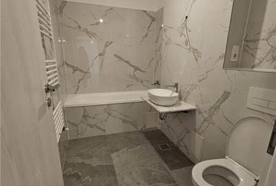 Spațiu comercial, de 67 mp, în Tractorul - 2