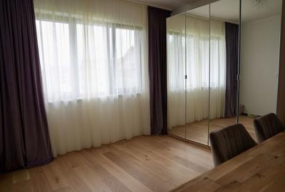 Casă cu 4 camere în Central - 8