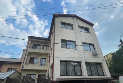 Casă cu 7 camere cu Teren 200 Mp în Ferentari - 3