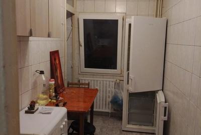 Garsonieră decomandată în Berceni