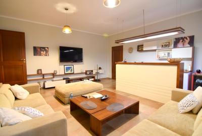 Vila cu piscina si teren generos-Braytim Timisoara - 12