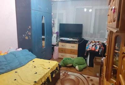 Vanzare Apartament 2 camere cf.1 semidecomandat, etajul 1, zona Hipodrom Vanzare Apartament 2 camere cf.1 semidecomandat, etajul 1, zona Hipodrom - 3