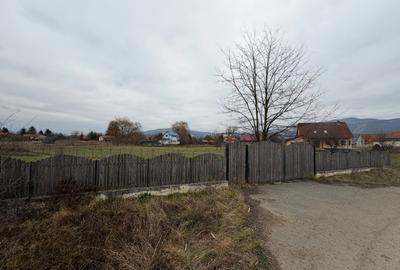 Teren intravilan 4732 mp de vânzare în Lunca Marcusului – acces asfalt - 2