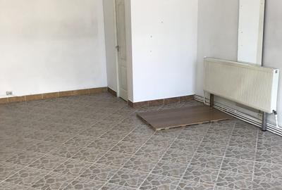 Spațiu comercial 35 mp – Central, Piatra Neamț (Mihai Eminescu) Cod 160538 - 2
