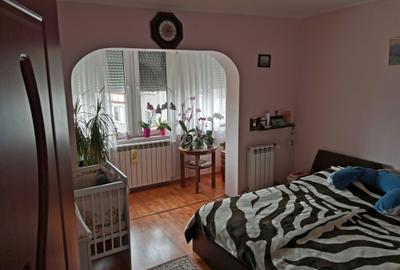 Apartament cu 3 camere decomandat în Sud - 6