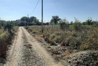 Loturi pentru case 350 mp, plan, utilitati, zona vile nou construite - 2