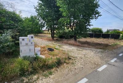Teren de 1271 mp, în Domnești - 3