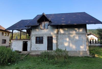 Casă cu 4 camere în Voroneț - 5