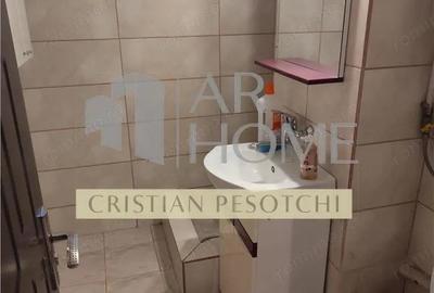 Apartament cu 2 camere decomandat, mobilat în Sud - 1