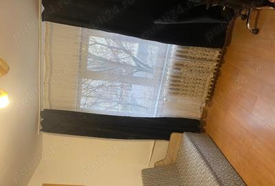 Garson -18 mp -Inita -etaj 1 -P.Ros spre Tudor Mob util-900Ron - 2