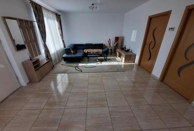 FARA COMISION in Bacu aproape asfalt casa gata mobilata cu 4 camere P+1+pod 560m - 15