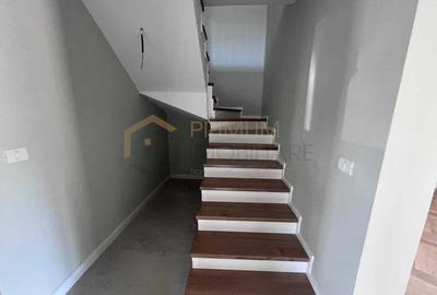 Duplex cu 4 camere cu Canalizare în Moșnița Nouă - 3