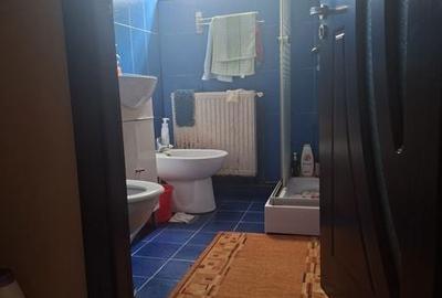 Apartament cu 3 camere semidecomandat în Central - 2
