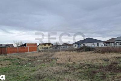Teren de 503 mp, în Sânmartin