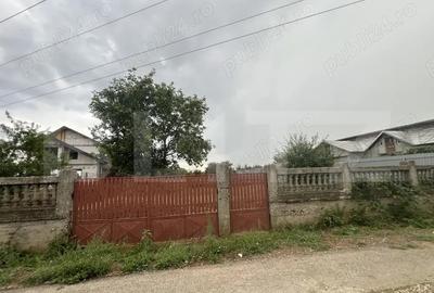 Teren intravilan, de vanzare, toate utilitatile, 1027 mp, zona Dumbrava - 3