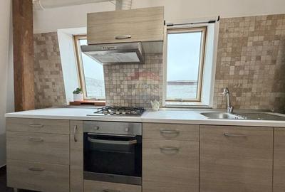 Apartament cu 3 camere semidecomandat, mobilat în Vârteju - 19