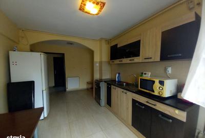 Apartament cu 2 camere decomandat în Central - 2