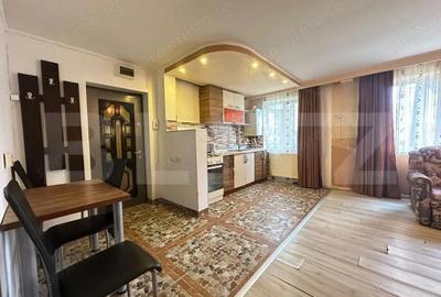 Apartament cu 3 camere decomandat în Gojdu - 1