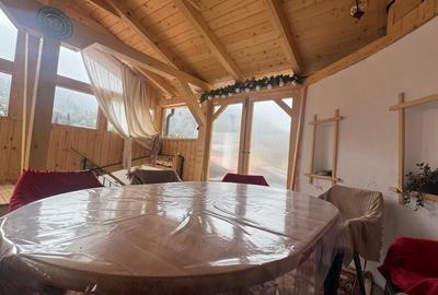 Apartament cu 4 camere semidecomandat în Schei - 21