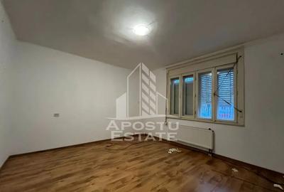 Casă cu 3 camere cu Teren 652 Mp în Olimpia-Stadion - 6