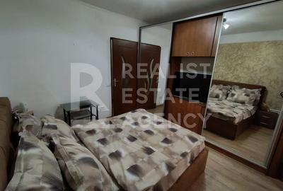 Apartament cu 2 camere decomandat, mobilat în Polonă - 4