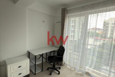 Apartament o Camera Zona Palas-Bloc Nou - 2