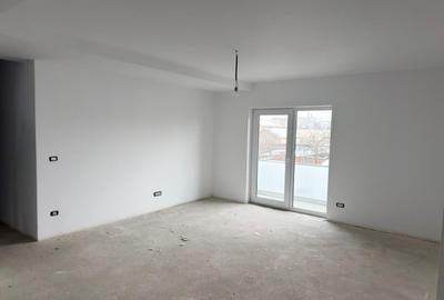 Apartament cu 3 camere decomandat în Mircea cel Bătrân - 1