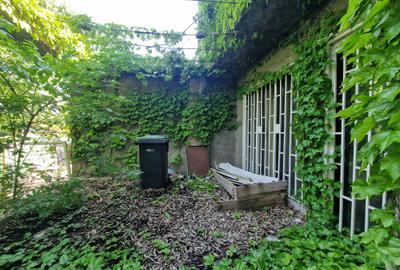 Casă individuală cu 4 camere cu Canalizare în Central - 5