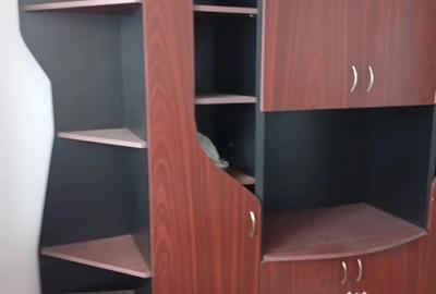 Apartament cu 4 camere semidecomandat în Central - 2