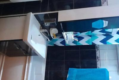 Apartament cu 2 camere decomandat în Electroprecizia - 1