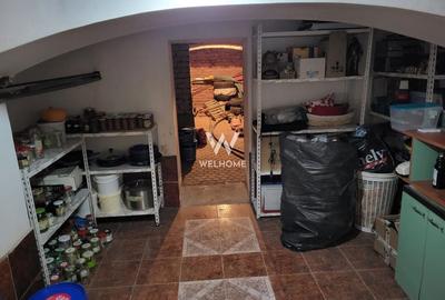 Casă cu piscină interioară -Turnișor - 8