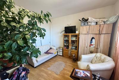 Garsoniera spa?ioasa ?i luminoasa, ideala pentru locui - 3