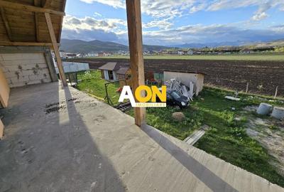 Casă individuală cu 5 camere cu Teren 448 Mp în Micești - 2