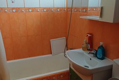 Apartament cu 2 camere decomandat în Brâncoveanu